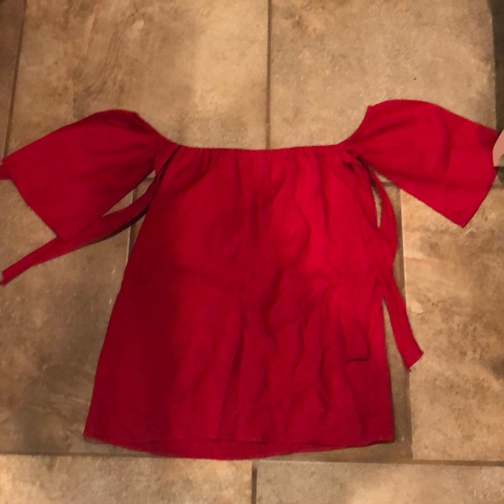 Re-formation off the shoulder shirt - Picture 4 of 4